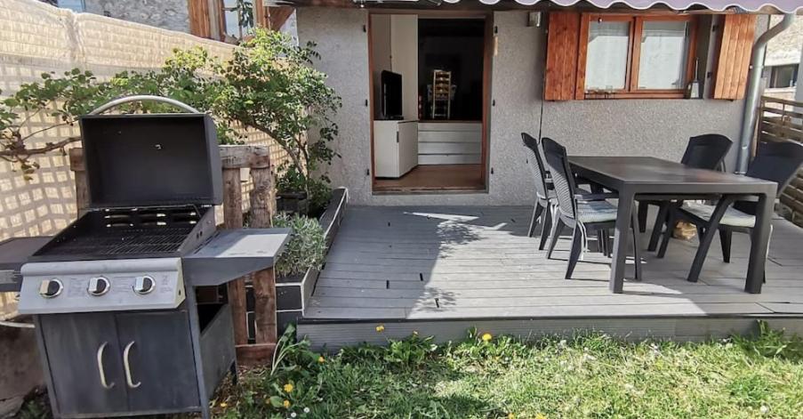 אקסנווה Charmante Maison De Village A 50M De La Plage מראה חיצוני תמונה